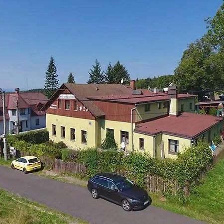 Penzion Pod Jestedem Horeni Paseky Exterior foto