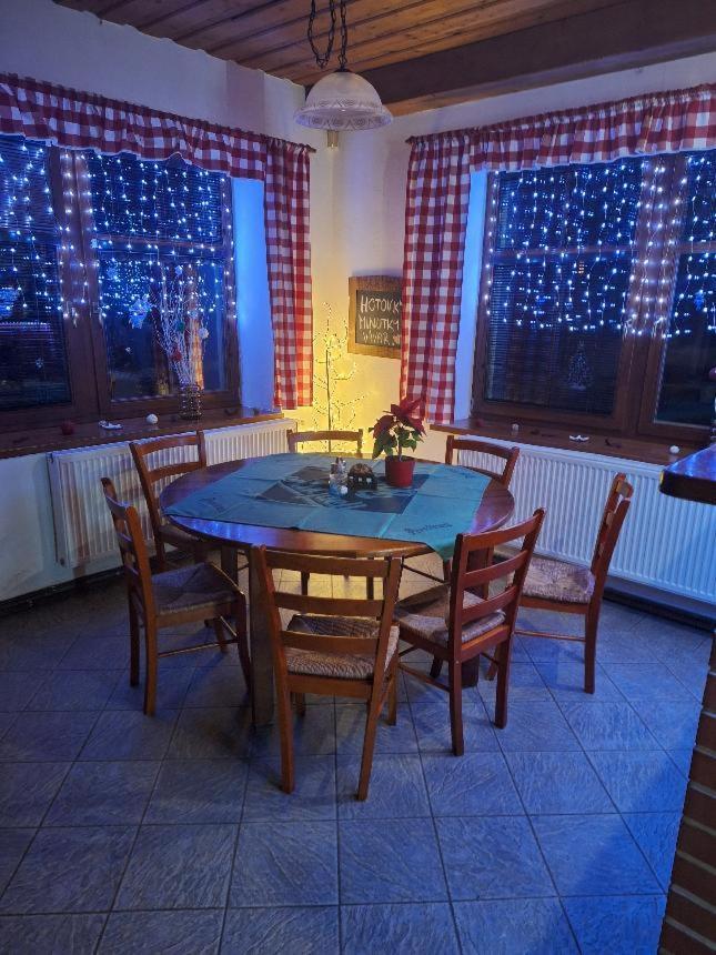 Penzion Pod Jestedem Horeni Paseky Exterior foto